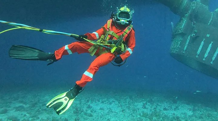 Underwater Services